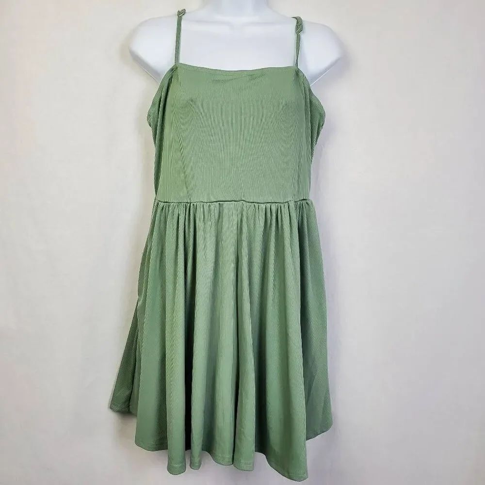 Green Ribbed Spaghetti Strap Fit & Flare Mini Dress Shorts Size M Casual Sleevel